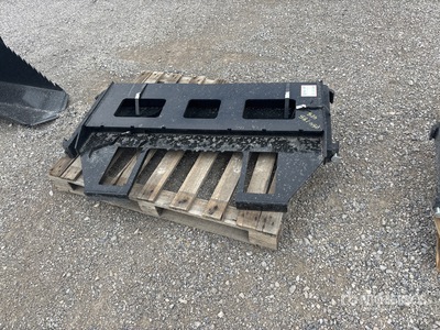 2025 Kit Containers QT-45-FF-42 48 in Fourches pour Skid Steer (Unused)