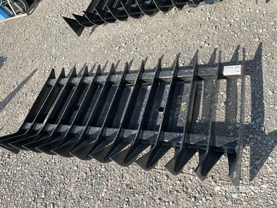 2025 Kit Containers QT-RR-70 Skid Steer Root Rake (Unused)
