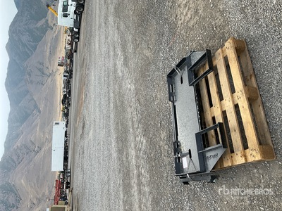 2025 Kit Containers QT-45-FF-42 Skid Steer Forks (Unused)
