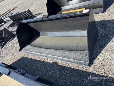 2025 Kit Containers QT-SNB-84 Godet pour Skid Steer (Unused)