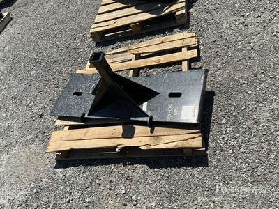 2025 Kit Containers QT-TM Skid Steer Hitch Receiver (Unused)