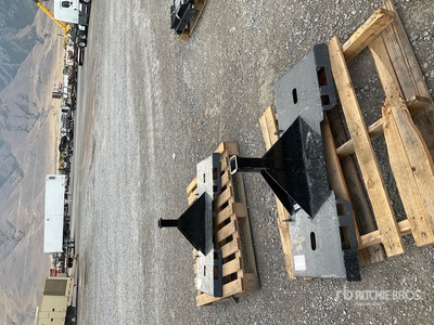 2025 Kit Containers QT-TM Skid Steer Hitch Receiver (Unused)