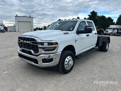 2025 Ram 3500 4x4 Crew Cab Autocarro per trasporti speciali