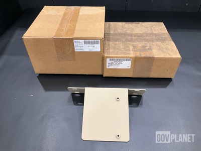 (42) Assorted 33992719C1 Vehicular Brackets