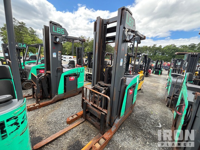 Mitsubishi EDR18N2 3500 lb Electric Forklift