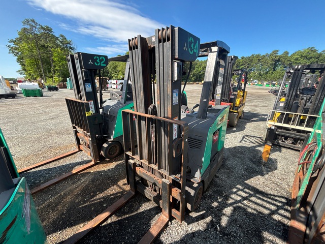 Mitsubishi FBCS14N 3000 lb Electric Forklift