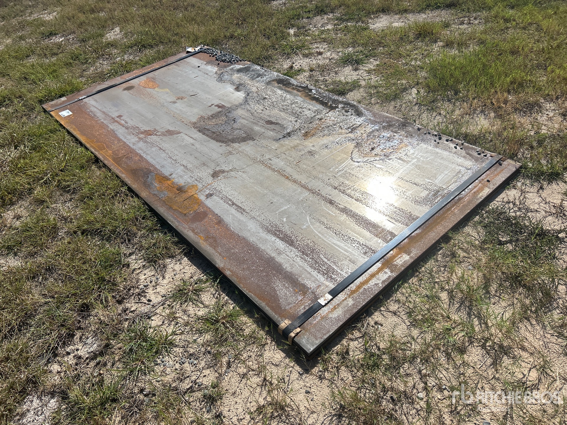 Quantity of (2) 2025 Kit Containers 5 ft x 10 ft (0.625 in Thick) Road Steel Plates (Unused)