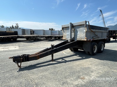 1980 Neils 13 ft T/A Kippwagen