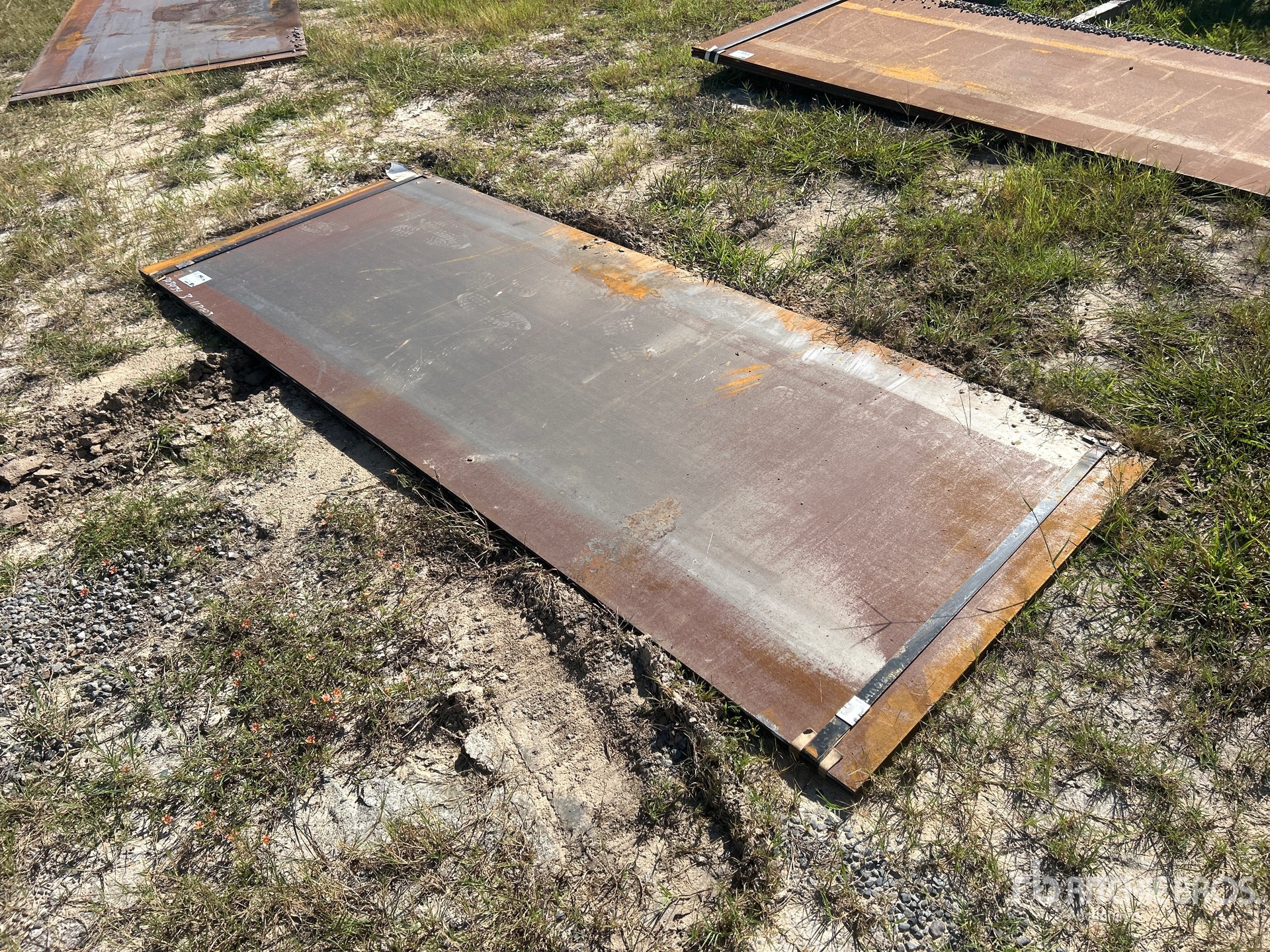Quantity of (3) 2025 Kit Containers 3 ft 8 in x 9 ft 7 in (0.312 in Thick) Road Steel Plates (Unused)