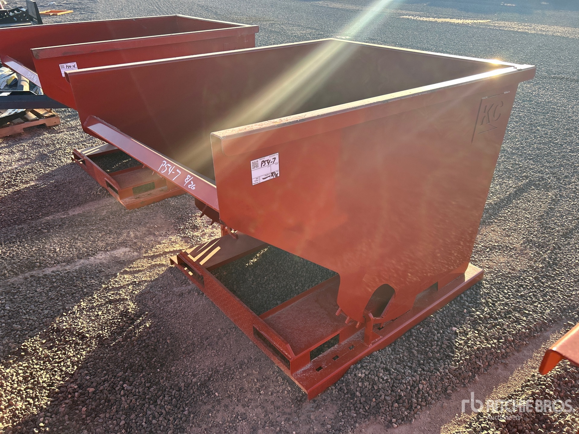 2025 Kit Containers 2YFT-SDH 2 ft 2 in 2 cyd Self-Dumping Hopper (Unused)