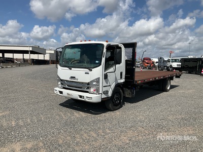 2016 Isuzu NRR 4x2 Flatbed Truck