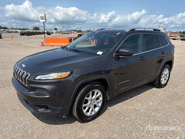 2016 Jeep Cherokee 2WD SUV