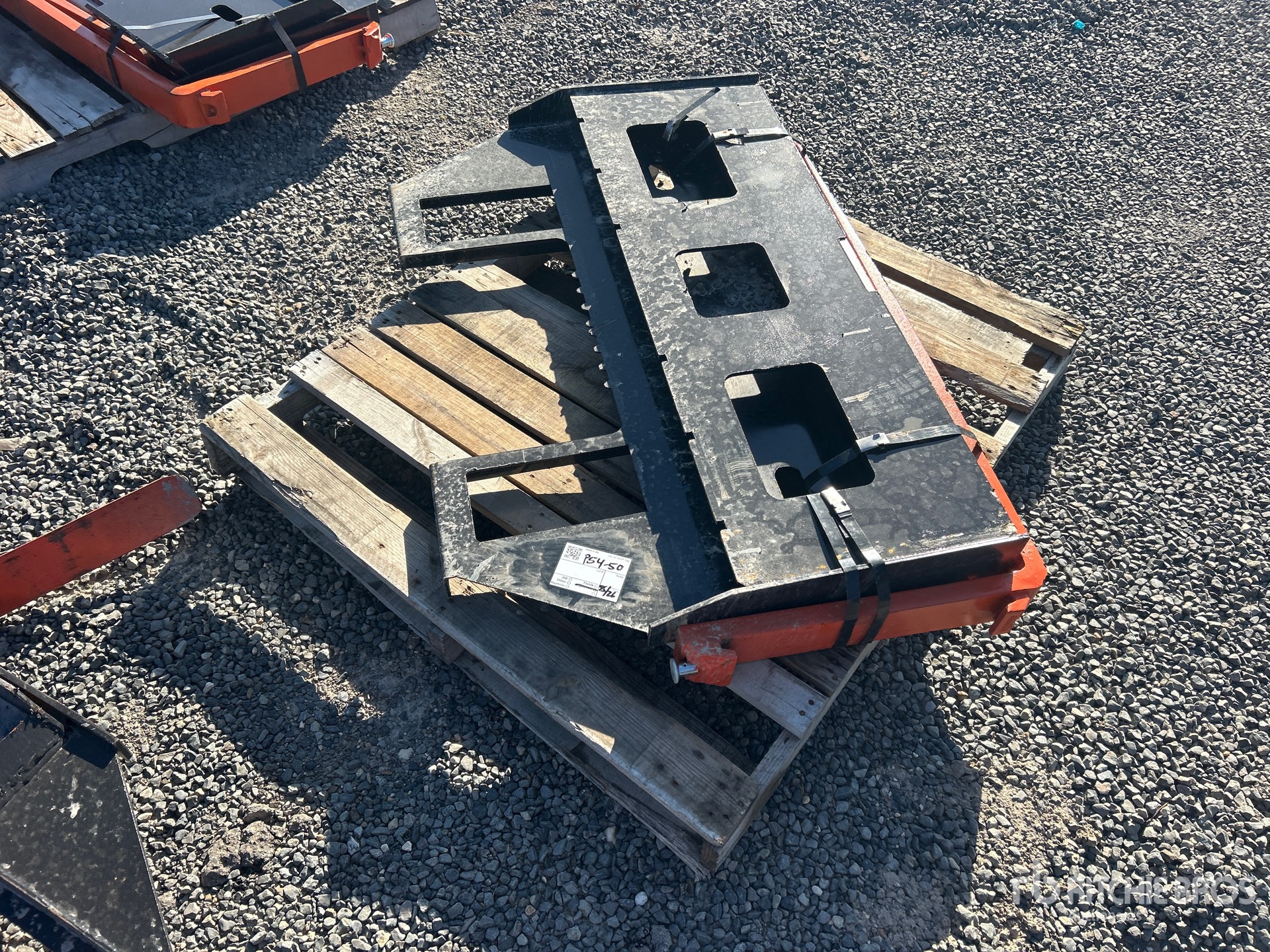 2025 Kit Containers QT-45-FF-42 42 in Skid Steer Forks (Unused)