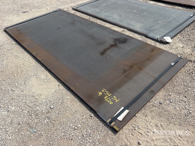 Quantity of (2) 2025 Kit Containers Steel 5 ft 1 in x 11 ft 9 in x 7/8 in Plaques d'acier