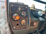 Cab with Oil Pressure