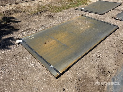 Quantity of (4) 2025 Kit Containers 57 in x 9 ft 4 in (0.31 in Thick) Placas de acero (Unused)