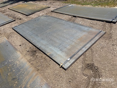 Quantity of (2) 2025 Kit Containers 5 ft x 9 ft 2 in (0.5 in Thick) Placas de acero (Unused)