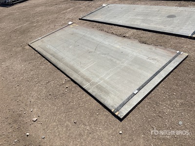 Quantity of (4) 2025 Kit Containers 51 in x 9 ft 7 in (0.31 in Thick) Placas de acero (Unused)