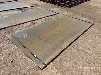 Quantity of (3) 2025 Kit Containers 57 in x 9 ft 4 in (0.31 in Thick) Placas de acero (Unused)