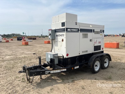 Multiquip Whisperwatt DCA-45SSIU4F 56 kW Mobile مولد