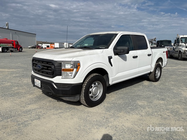 2022 Ford F-150 XL 4x4 Crew Cab Pickup