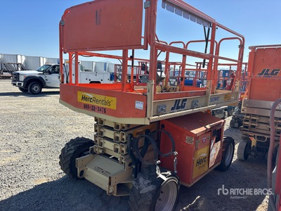 2018 JLG 260MRT Dual Fuel Plateforme élévatrice à ciseaux