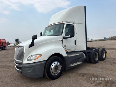 2021 International LT625 6x4 T/A Sleeper Truck Tractor