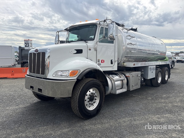 Vacuum Tanker Trucks