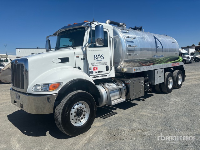 Vacuum Tanker Trucks