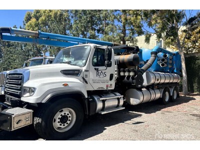 Vactor 2100-P-PD on 2014 Freightliner 114SD Combo Jetter ハイドロバキュームトラック