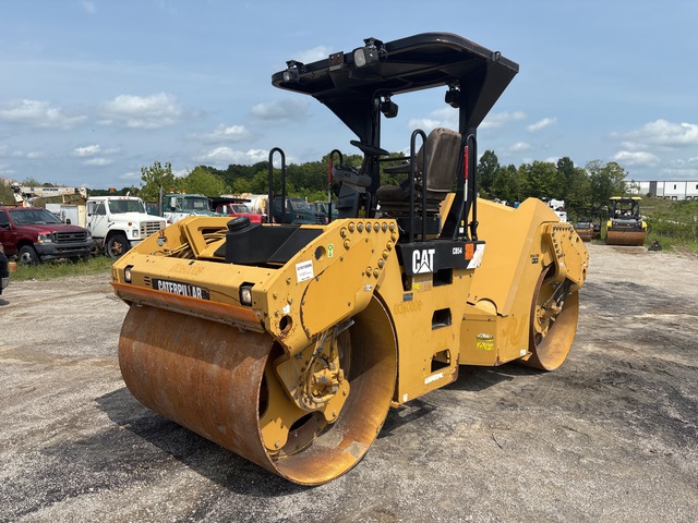 2010 Cat CB54 Double Drum Roller 2010 Cat CB54 Double Drum Roller