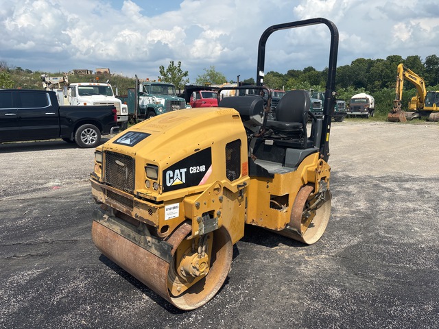 2014 Cat CB24B Double Drum Roller