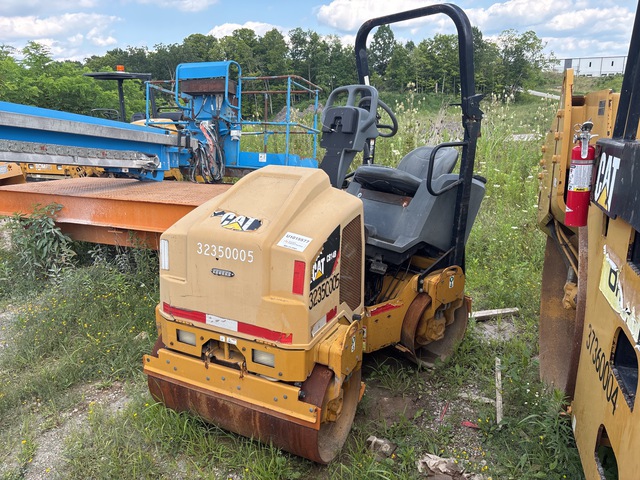 2017 Cat CB14B Double Drum Roller (Inoperable)
