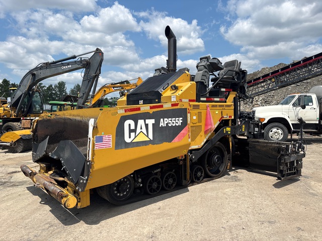 2016 Cat AP555F Track Asphalt Paver