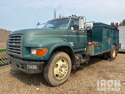 1997 Ford F-800 4x2 Service Truck