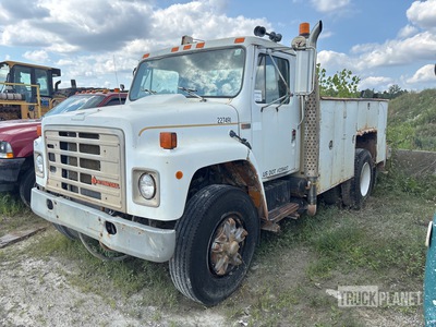 1989 International S Series 1954 4x2 Service Truck (Inoperable)