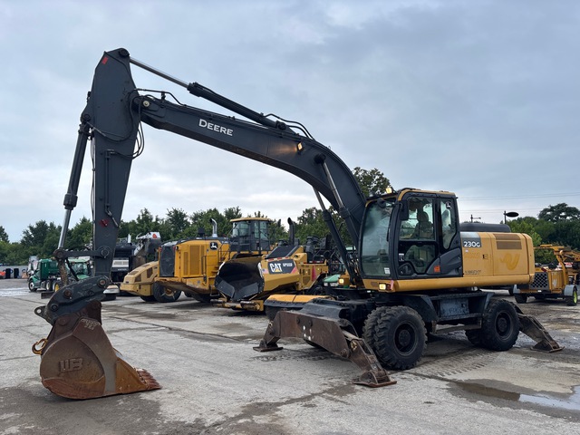 2015 John Deere 230GW Wheel Excavator