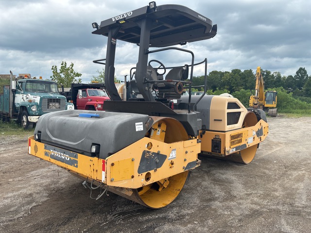 2014 Volvo DD120B Double Drum Roller