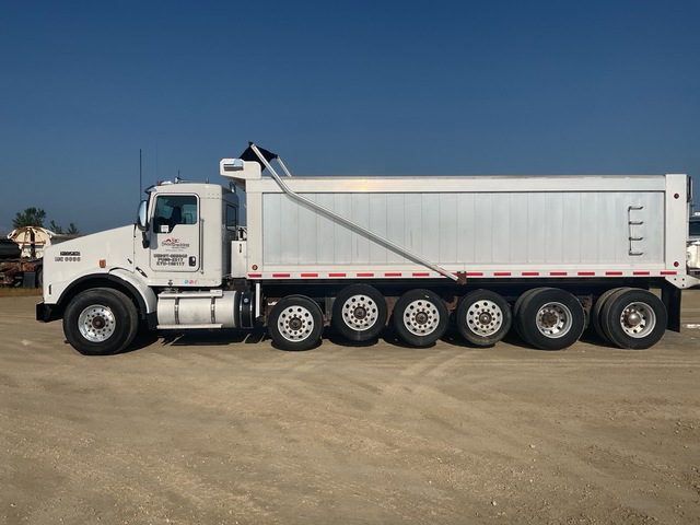 2018 Kenworth T800 14x4 Five Axle Dump Truck