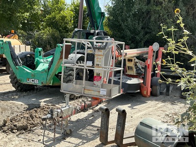 2008 JLG T500 Towable Lift