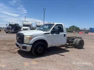 2011 Ford F-350 XL 4x2 Cab and Chassis