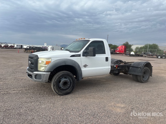 2011 Ford F-450 XL 4x2 Cab and Chassis