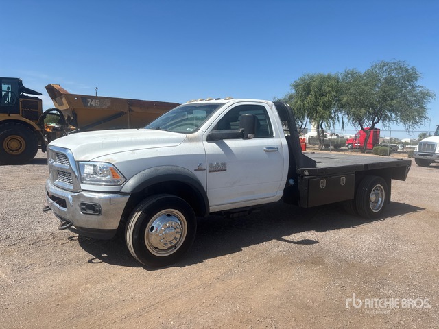 2016 Ram 5500 4x4 Flatbed Truck