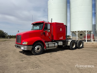 2004 International 9200I 6x4 Ciągnik siodłowy T/A z kabiną sypialną