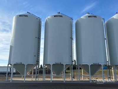 Westeel +/- 5000 bu Hopper Grain Bin