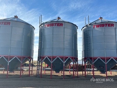 Twister +/- 4650 bu 5 Ring Hopper Grain Bin