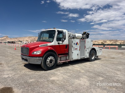 2007 Freightliner M2 106 Service Truck