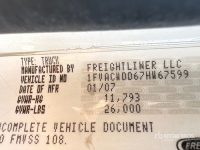 2007 Freightliner M2 106 4x2 Autocarro officina