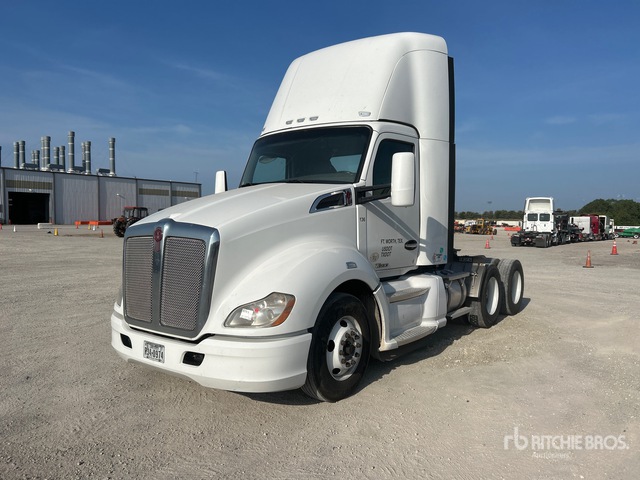2018 Kenworth T680 6x4 T/A Day Cab Truck Tractor