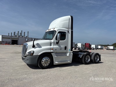 2016 Freightliner Cascadia 125 6x4 Cabeza Tractora Cabina Corta
